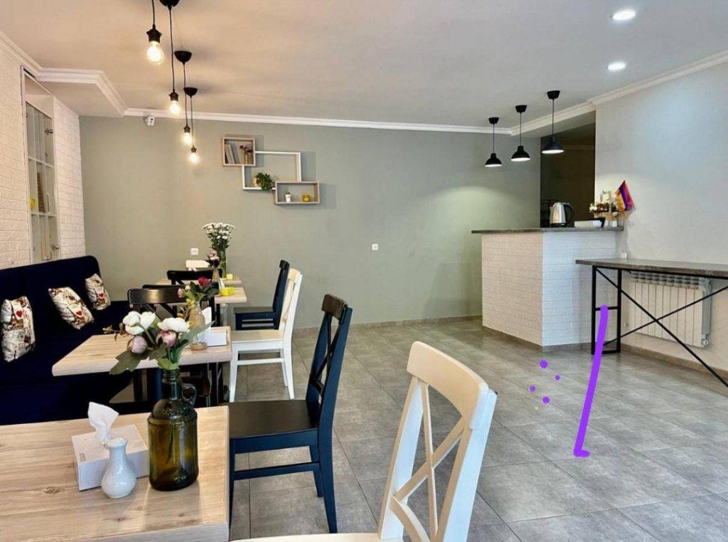 Merien Hotel Jerevan Buitenkant foto